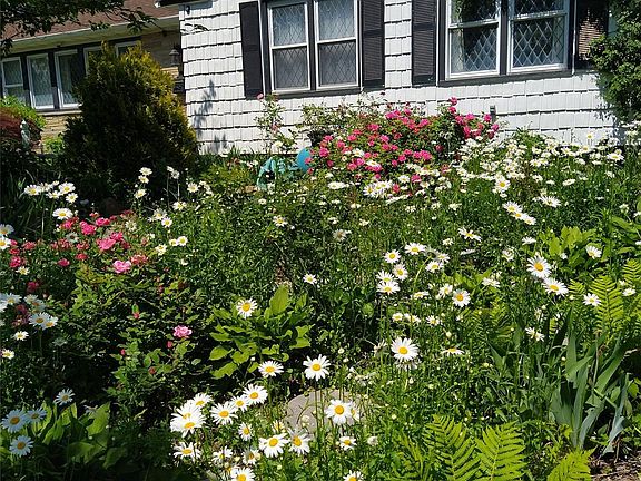 4th image of 1155 Webster Avenue