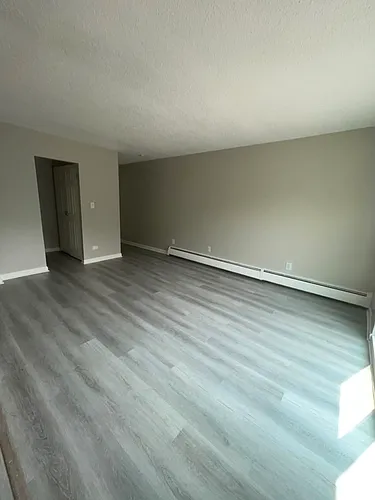 259-279-B56 Oakville Ave #1 Photo 1