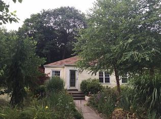 8729 Maple Ave, Gary, IN 46403