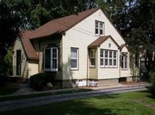 12 Scott St, Wayland, NY 14572