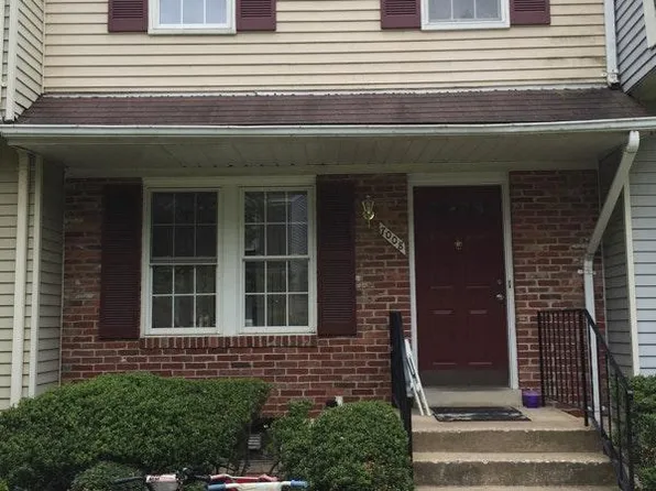 7008 Roslyn Ave, Derwood, MD 20855