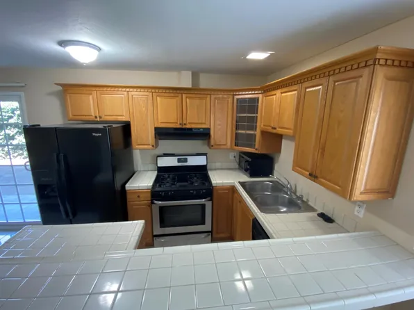 524 N Francisca Ave APT 4B, Redondo Beach, CA 90277