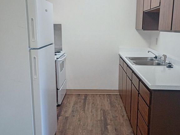 2nd image of 3360 Verde Dr #000dfcf81