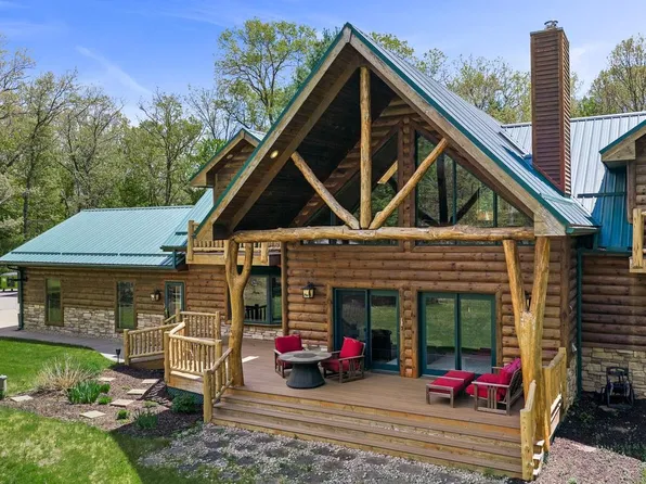 S2025 Park Lane, Reedsburg, WI 53959
