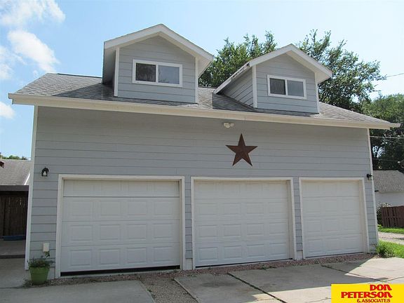 5th image of 1849 N Clarkson St