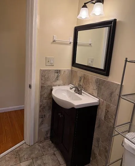 4911 Market St #1 — Photo 23