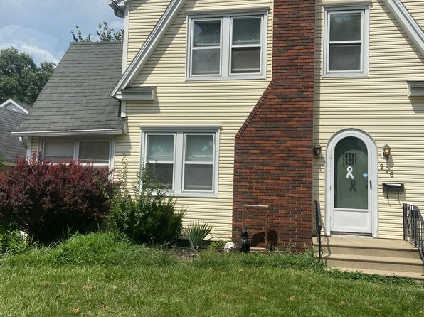 906 Elmwood Ave