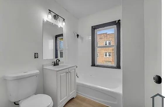 2 bed, $950 — Photo 3