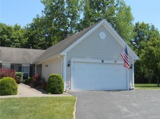 94 Maier Cir, Spencerport, NY 14559