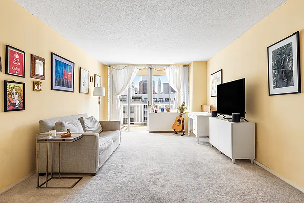Rented by Compass | media 1
