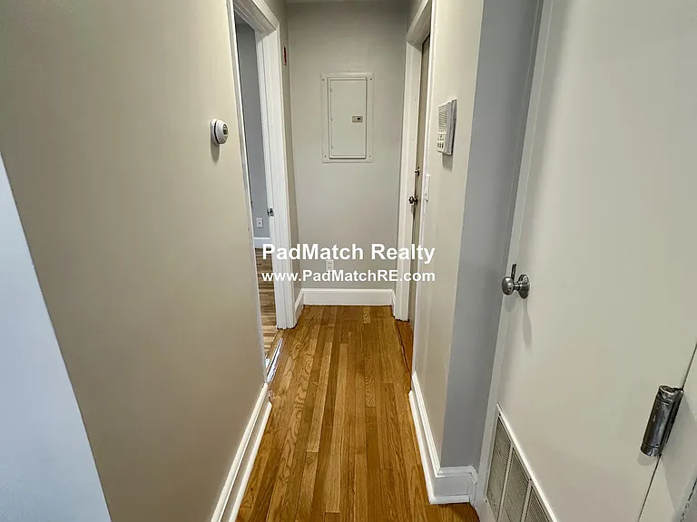 17 Highgate St #1 — Photo 3