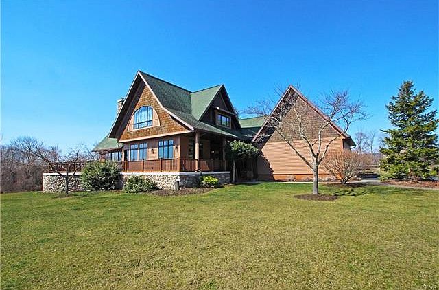 1st image of 375 Farmhouse Ln