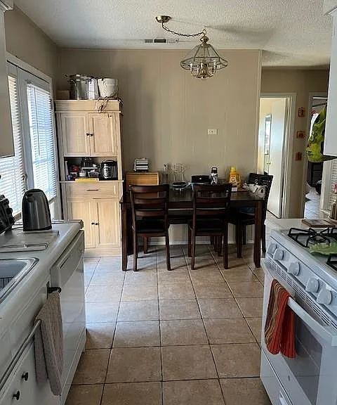 8103 Exmoor Dr #A — Photo 14