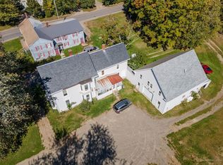298 Main St, Corinth, ME 04427