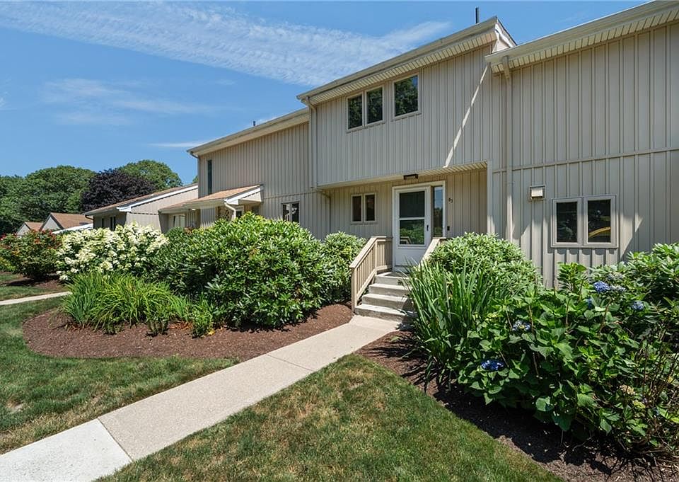 1st image of 335 S Pier Rd #3B