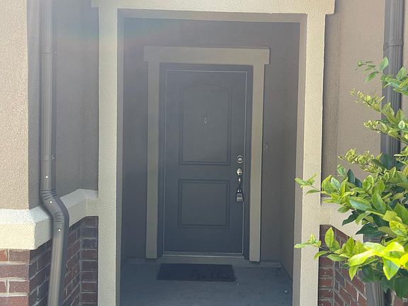 2nd image of 10323 Relic Oaks