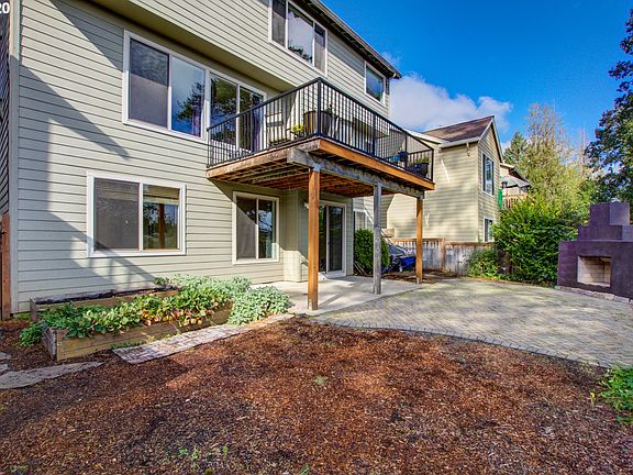 3rd image of 9503 NE 84th Ct