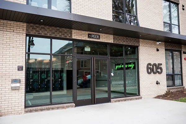 605 S 4th St #414