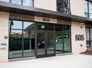 605 S 4th St #414, Champaign, IL 61820