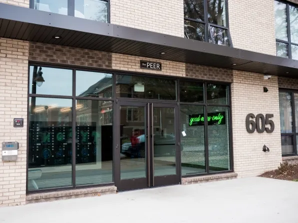 605 S 4th St, Champaign, IL