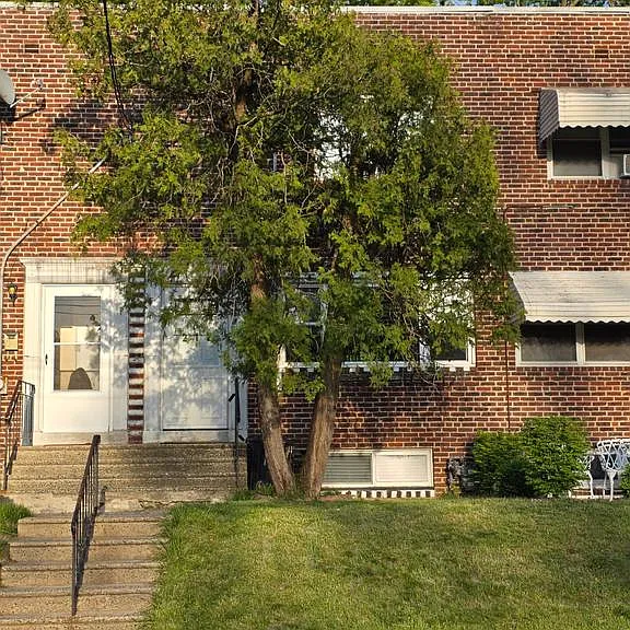 212 Whittlesey Rd — Photo 1