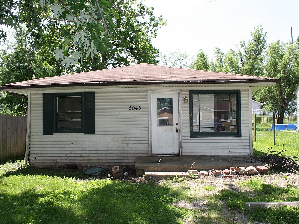 1st image of 5049 W Legrande Ave
