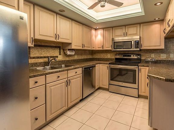 3rd image of 5430 Glen Ivy Pl