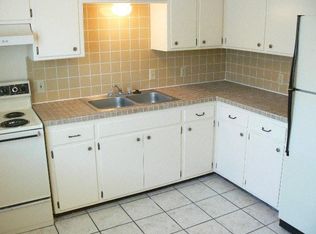 1340 E McDaniel St APT 10, Springfield, MO 65802