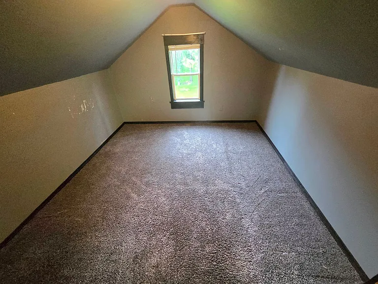 1022 Spring Lake Rd — Photo 9