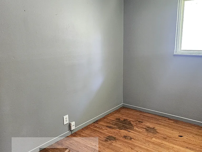 10728 Spring Garden Dr — Photo 16