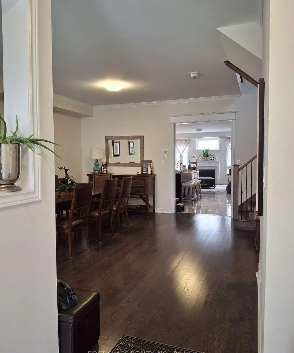 5 bed, $3,980 — Photo 4