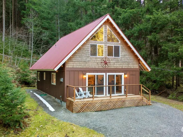 17522 Mountain Side Drive E, Greenwater, WA 98022