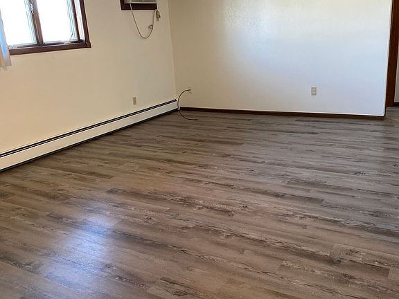 2nd image of 1603 9th Ave NW APT 3