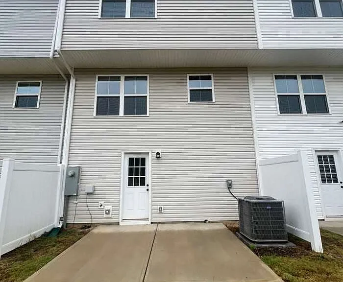 6126 Carrick Bend Ct #1 — Photo 22
