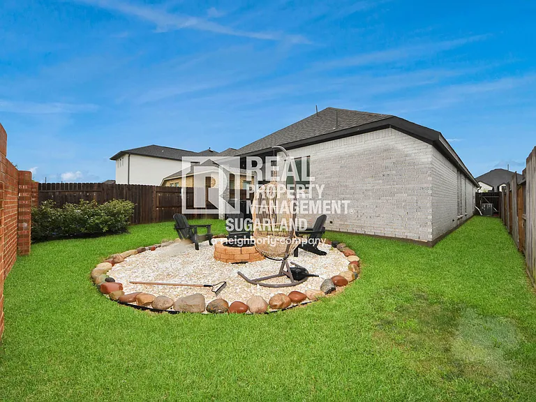 4219 Colony Ln — Photo 23