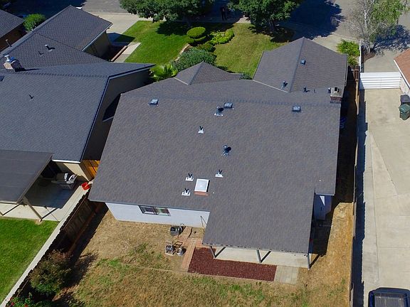 Great arial of the roof