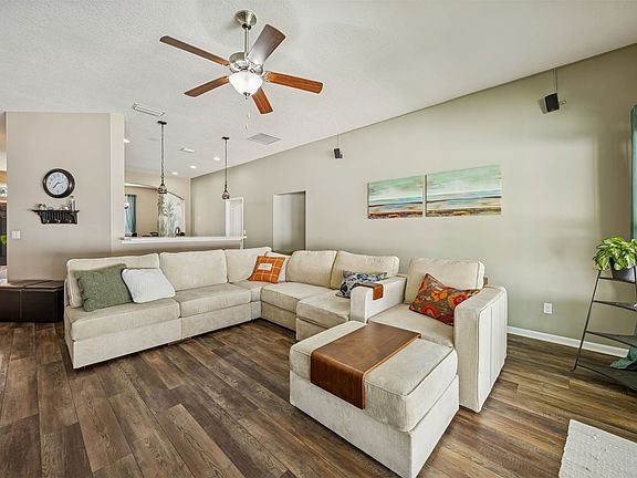 2nd image of 86047 Rio Way