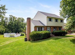 2126 Middle Rd, Glenshaw, PA 15116