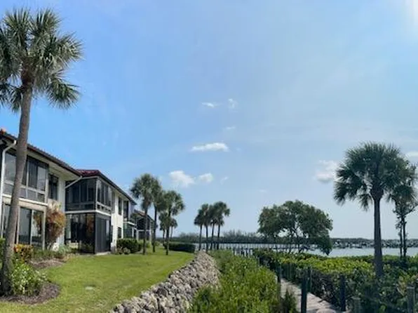 6142 SE Landing Way APT 16, Stuart, FL 34997