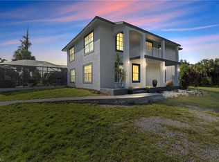 781 20th St NE, Naples, FL 34120