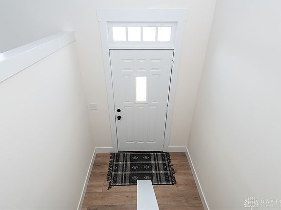 4th image of 1235 Klose Ave