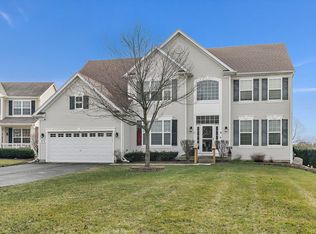 373 Jackson Ct, Gilberts, IL 60136