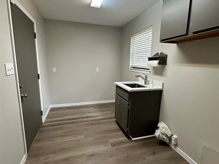 10150 Candlestick Ln — Photo 15