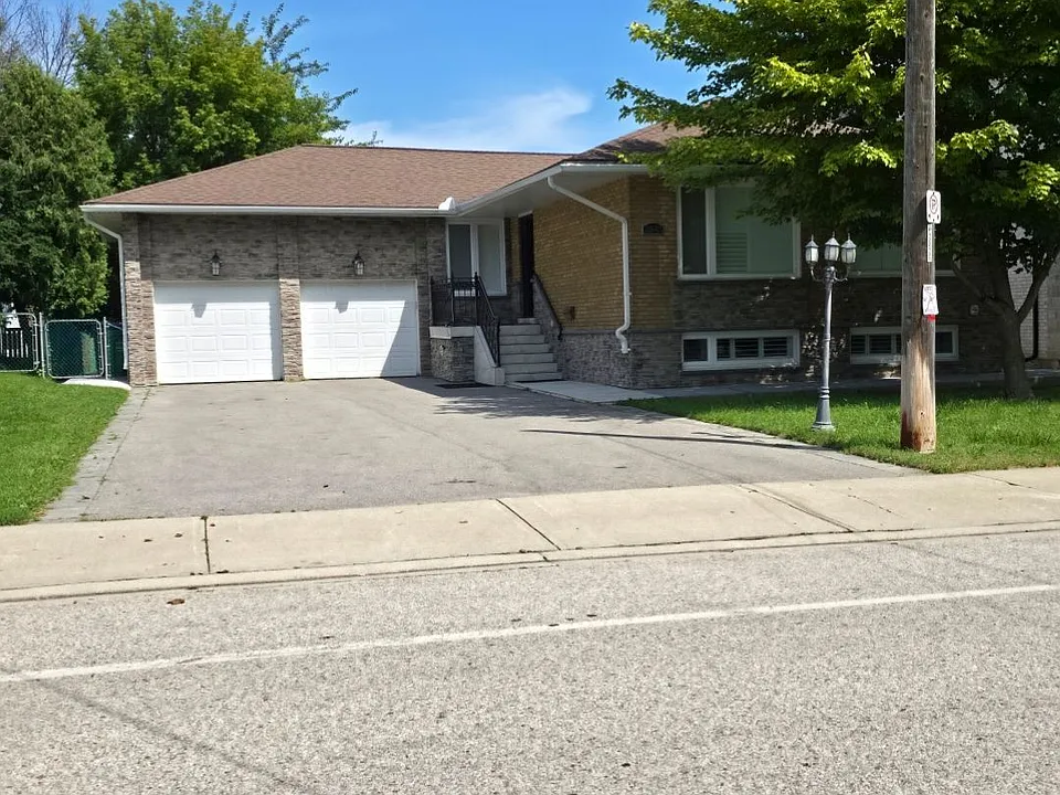 2543 Rugby Rd
