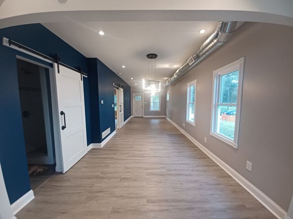 (undisclosed Address)