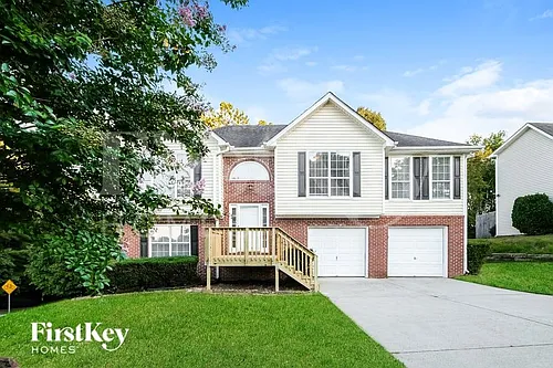 3810 Riversong Dr Photo 1