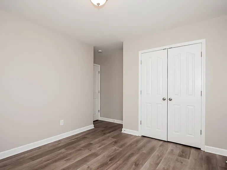 4709 Brewer Dr — Photo 12