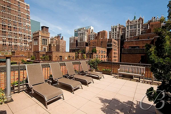 Sold by Bellmarc Realty | media 15