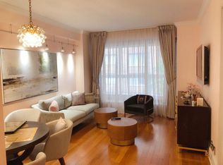 200 E 69th St APT 4N, New York, NY 10021
