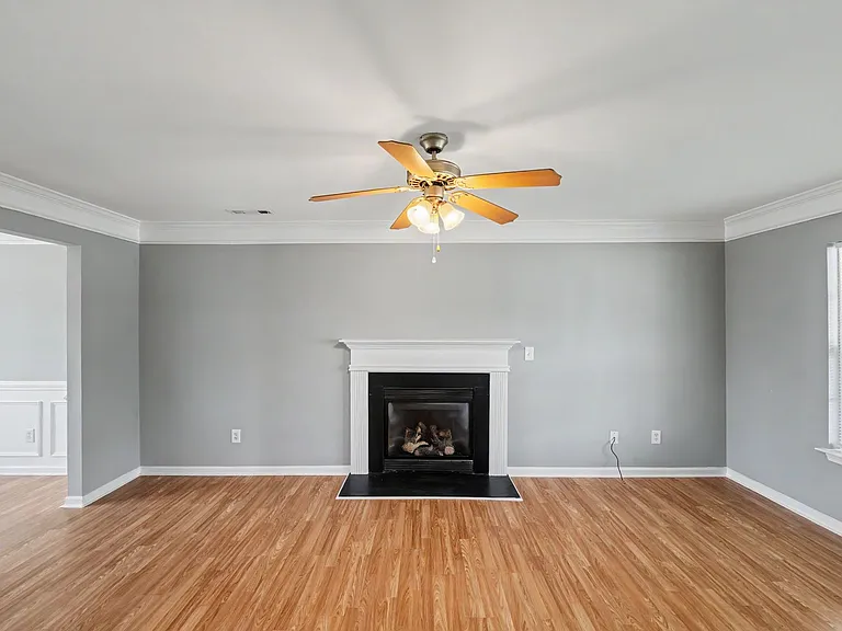10521 Barvas St — Photo 14